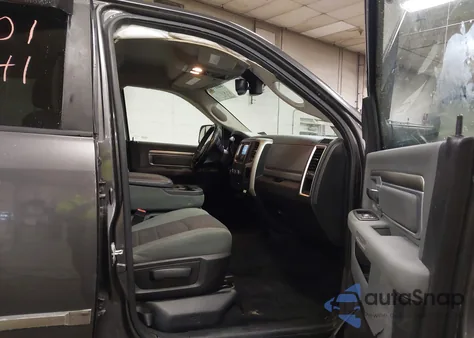 2015 Ram 2500 Big Horn из США, поврежденный, VIN 3C6TR5DT9FG693828